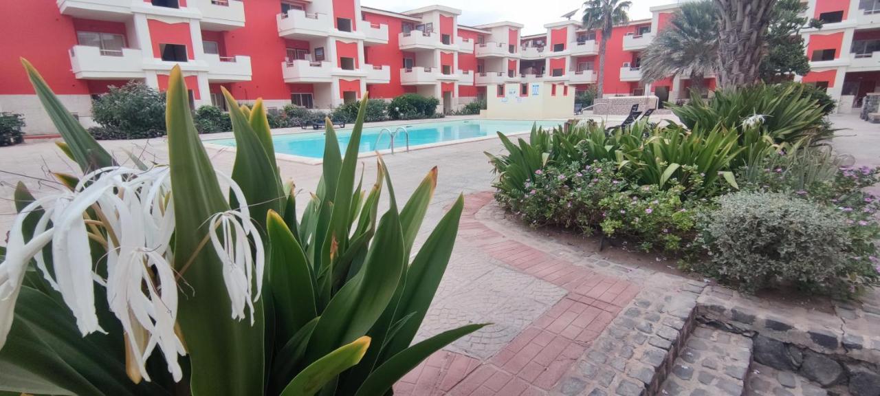Sal Service Red Moradias Residence With Pool 圣玛丽亚 外观 照片
