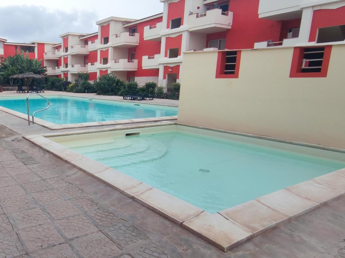 Sal Service Red Moradias Residence With Pool 圣玛丽亚 外观 照片